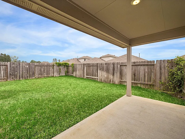 16691 Lonely Pines Dr — Photo 26