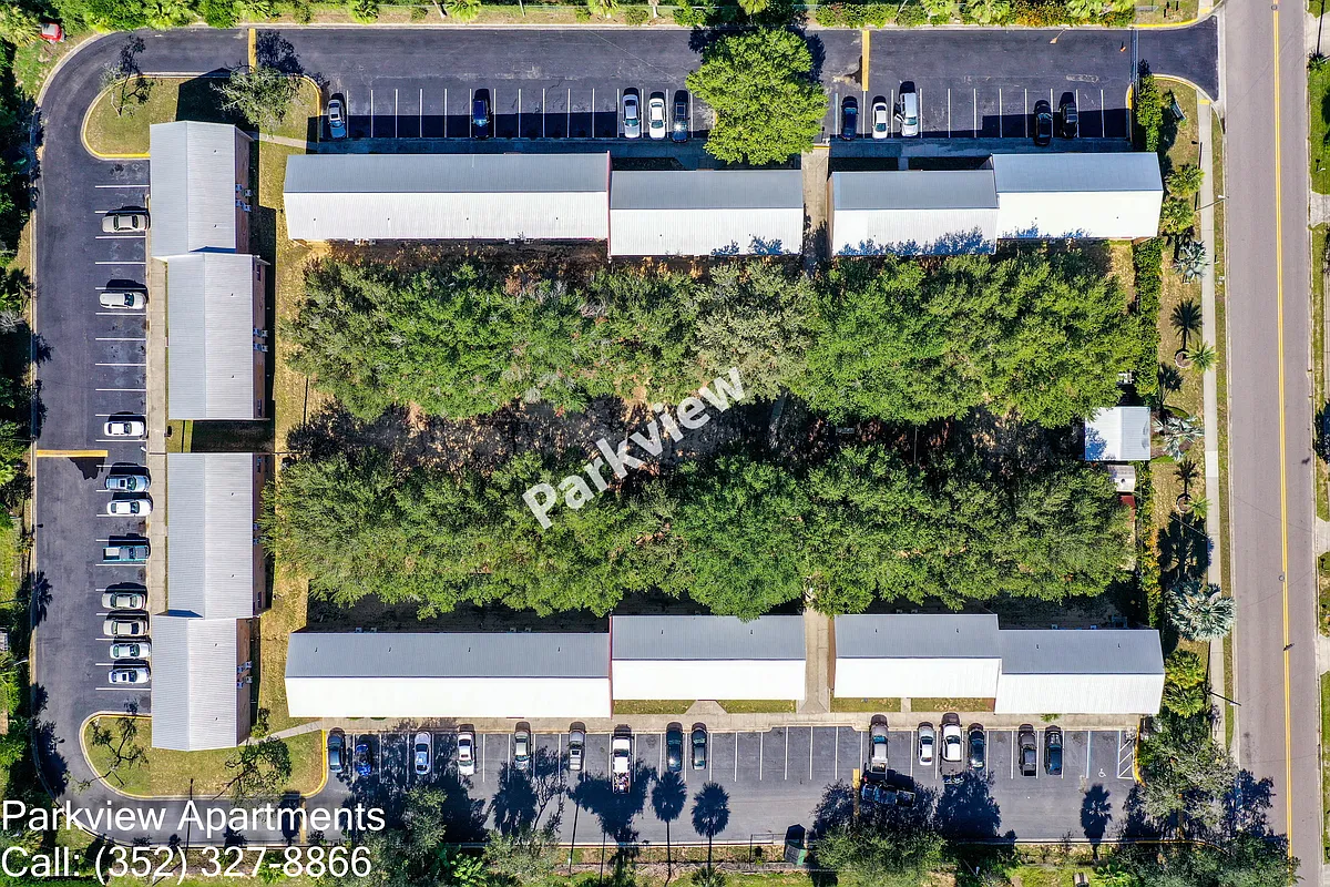 Building Photo - 1434 E McDonald Ave #18