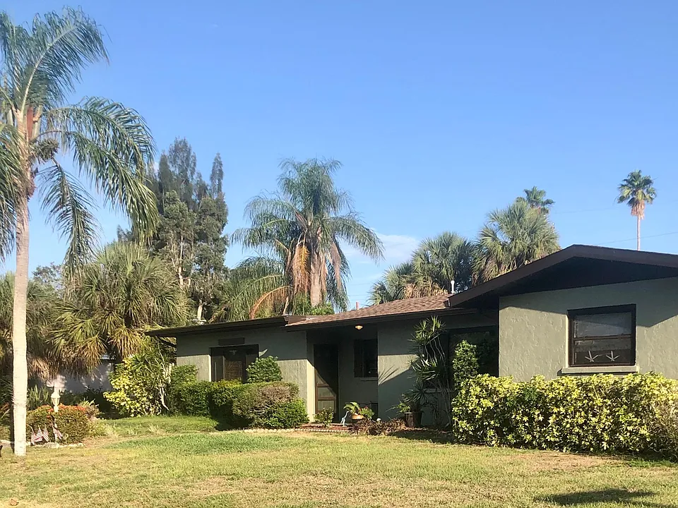1655 Lemon Bay Dr