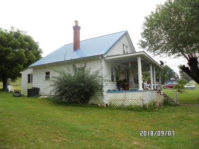 703 Hansbarger Rd, Peterstown, WV, 24963