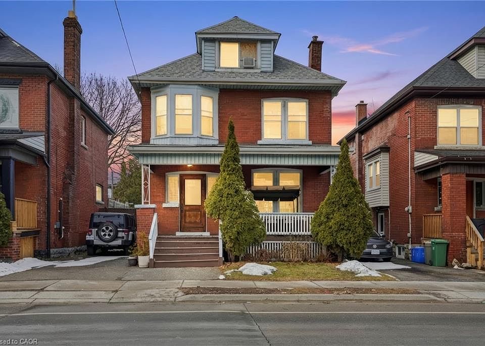 1st image of 68 Gage Ave S