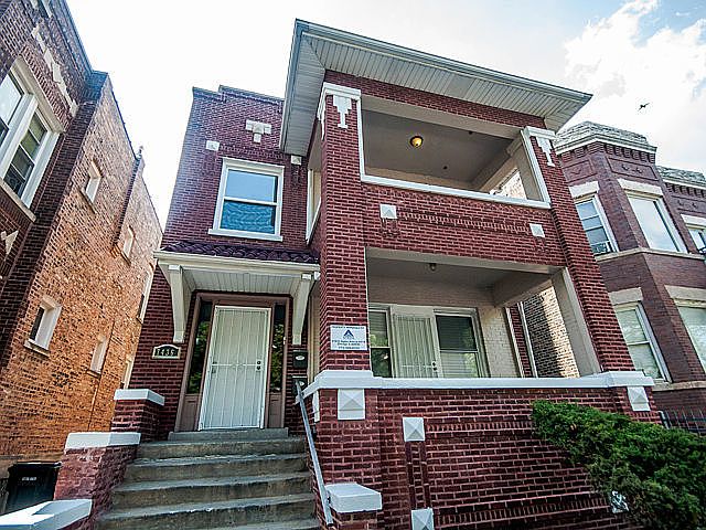 1st image of 7436 S Eberhart Ave