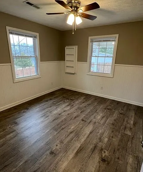 2143 Wildwood Rd — Photo 8