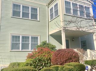 127 Fayerweather St #A, Cambridge, MA 02138