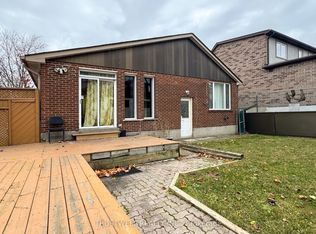 64 Omagh Ave #BASEMENT, Toronto, ON M9M 1G1