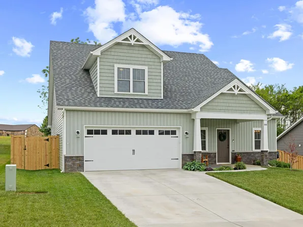 144 Langley Dr, Waynesboro, VA 22980