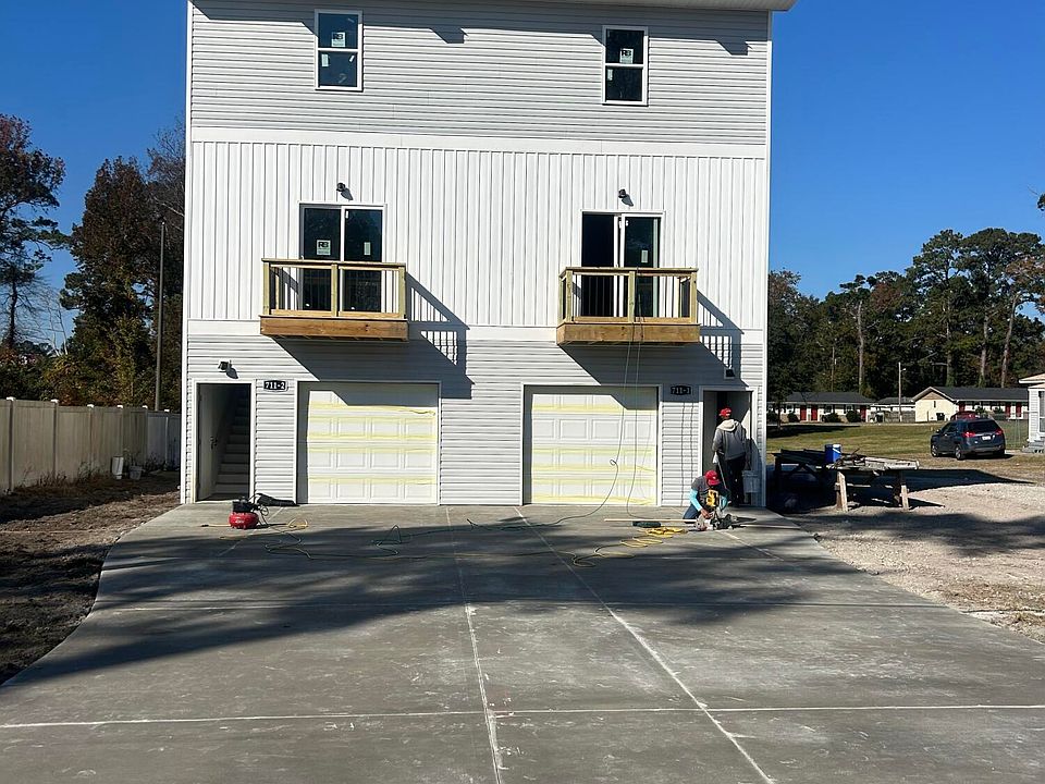 1st image of 711 Tallman Circle