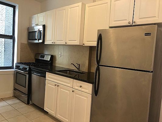 1st image of 170 Nagle Ave #314