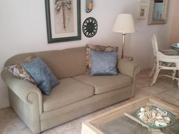 212 Por la Mar Living Room 2