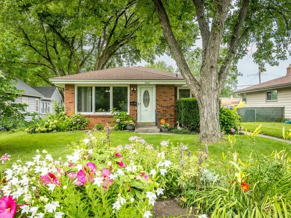 3208 Ruth St, Rockford, IL 61103