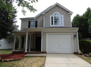 5536 Whisperfield Ln, Charlotte, NC 28215