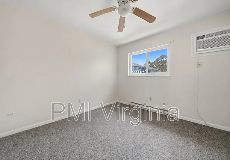 9563 15th Bay St #4 — Photo 21