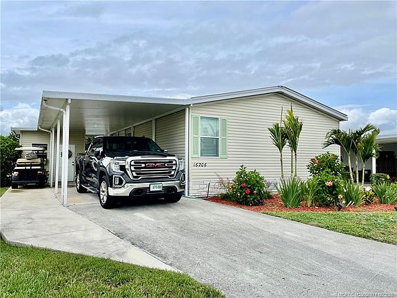 4th image of 16206 SW Indianwood Cir
