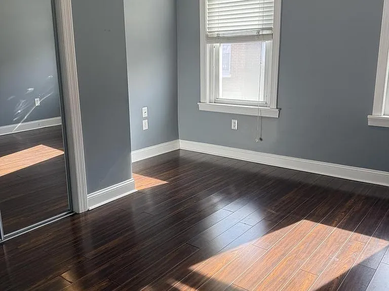 347 Durfor St — Photo 2