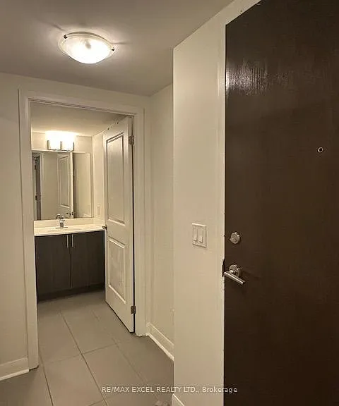 75 Norman Bethune Ave #220 — Photo 7