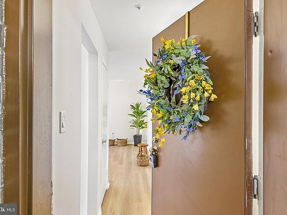 3rd image of 18503 Sweet Autumn Dr APT 303