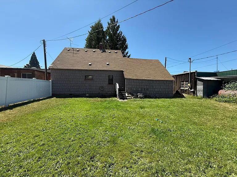 3401 Odell Hwy — Photo 9