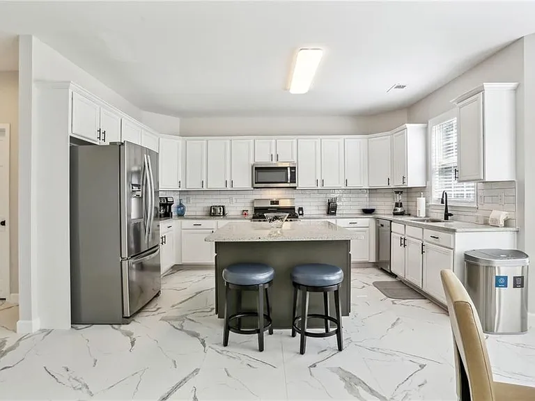 5161 Madison Green Dr SW — Photo 14