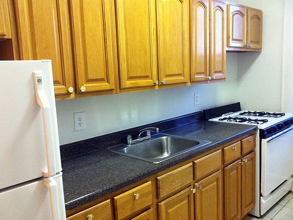 3rd image of 42-25 159th St #A