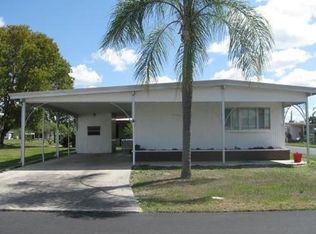 820 Calamondin Ct, North Fort Myers, FL 33917