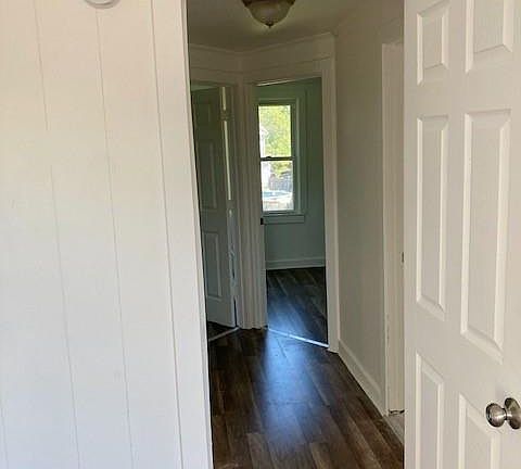 3rd image of 1836 Jerauld Ave