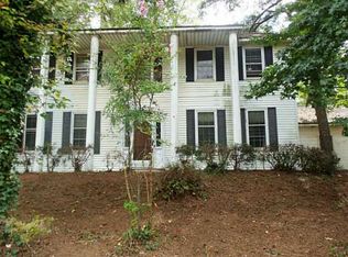 150 W Crossville Rd, Roswell, GA 30075