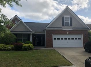 3364 N Schultz Dr, Lansing, IL
