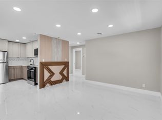 Davis, Riviera Beach, FL 33404