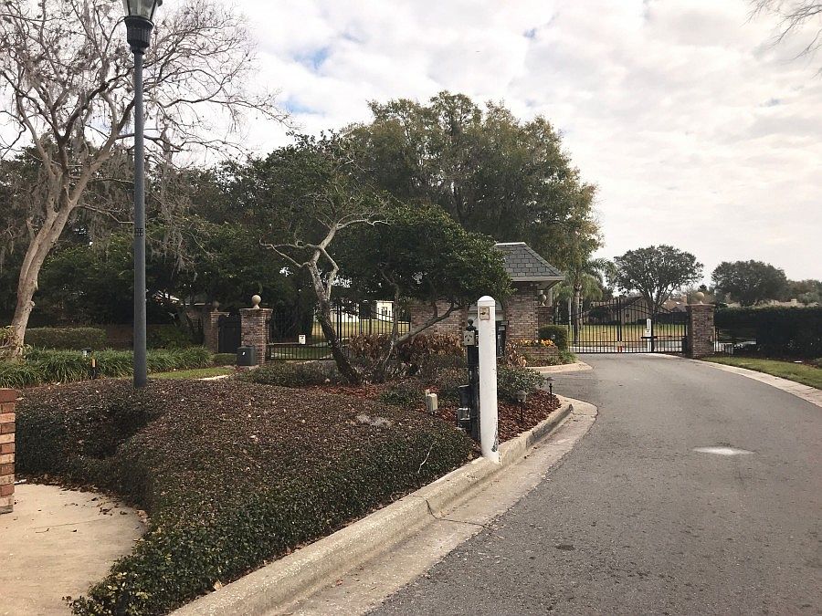 2nd image of 1336 Lake Parker Dr