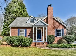 1439 Woodland Dr, Charlotte, NC 28205