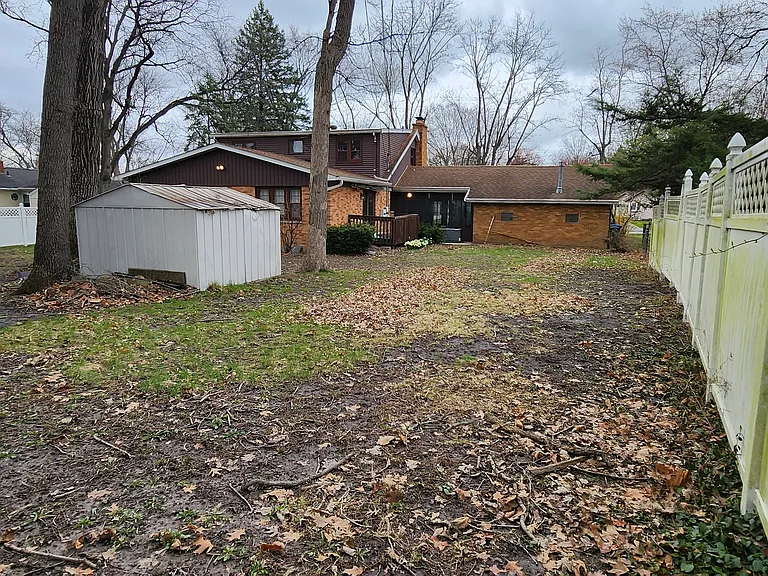 715 Williams Dr — Photo 13