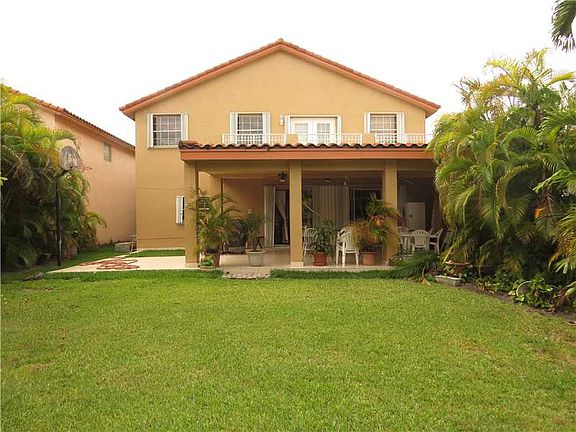 2nd image of 10553 NW 51st St