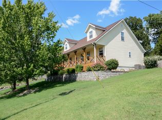 156 Primrose St, Ridgedale, MO 65739