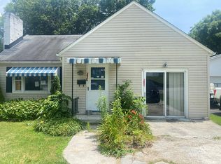 410 Memorial Ave, Bluefield, WV