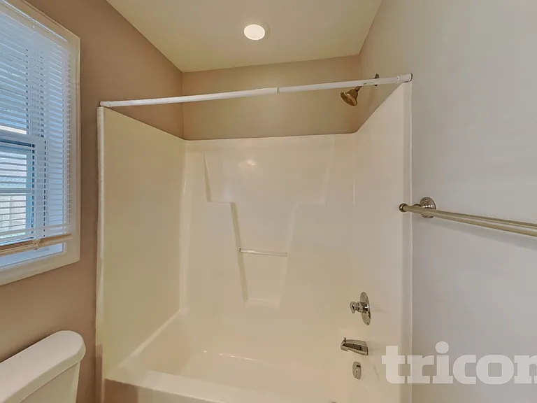 15 Summerseat Way — Photo 15