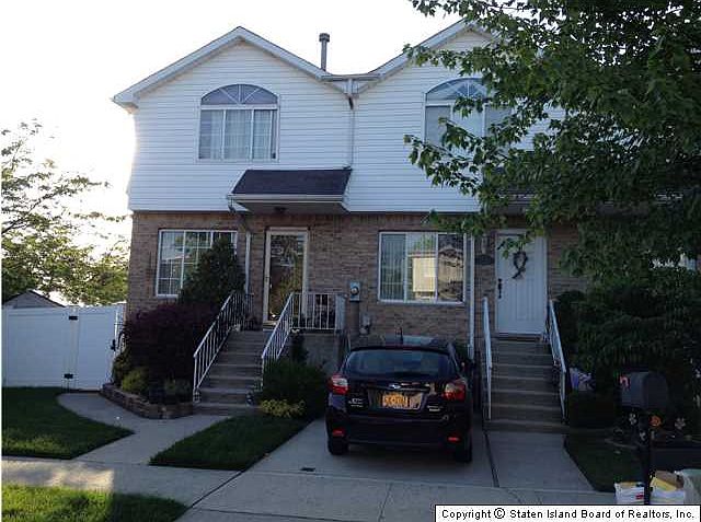 1st image of 124 Radford St