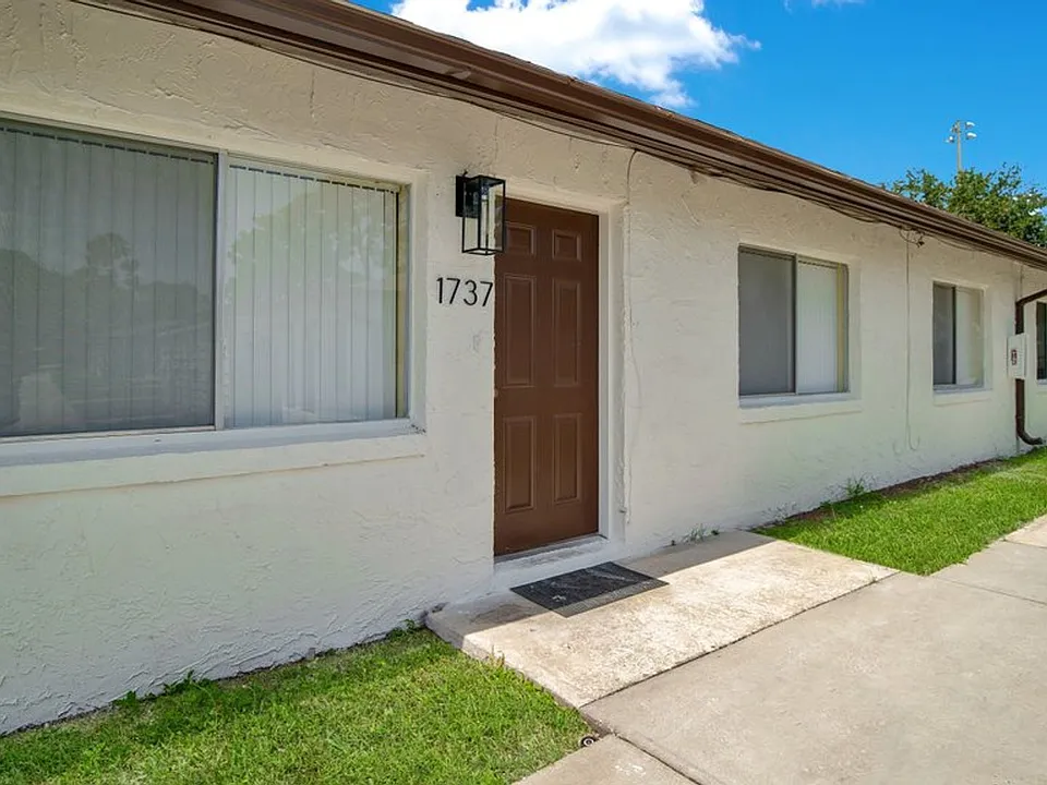 1733 Eastern Rd