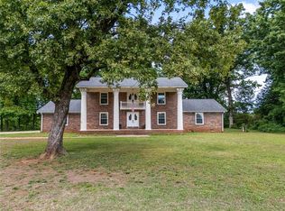 451 Toms Creek Rd, Martin, GA 30557