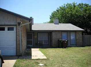 1007 Country Aire Dr #B, Round Rock, TX 78664