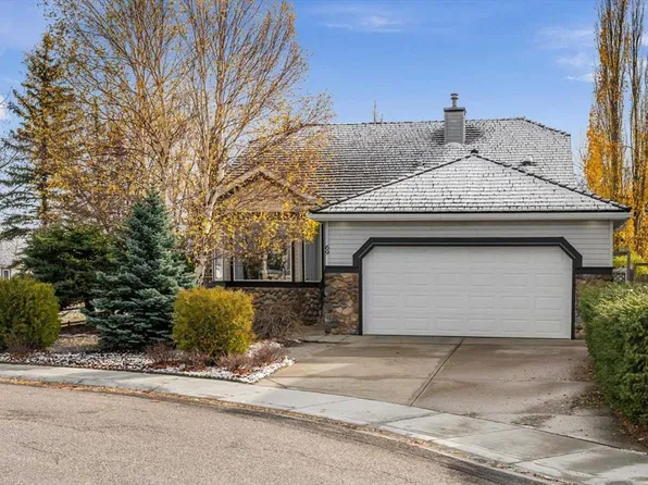 69 Chaparral Vlg SE, Calgary, AB T2X 3N4