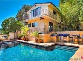 4557 Saltillo St, Woodland Hills, CA 91364