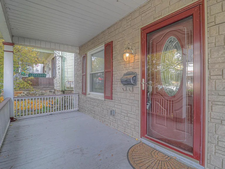 906 Grandview St #906 — Photo 3