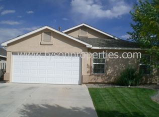 480 Burton Meadows Dr NE, Rio Rancho, NM 87144