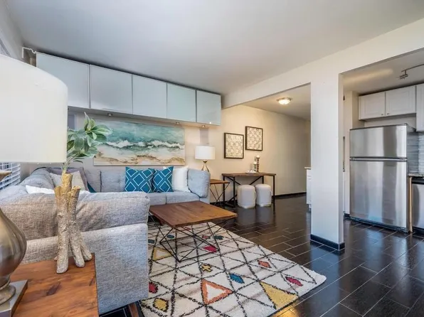 615 Vine St, Oceanside, CA