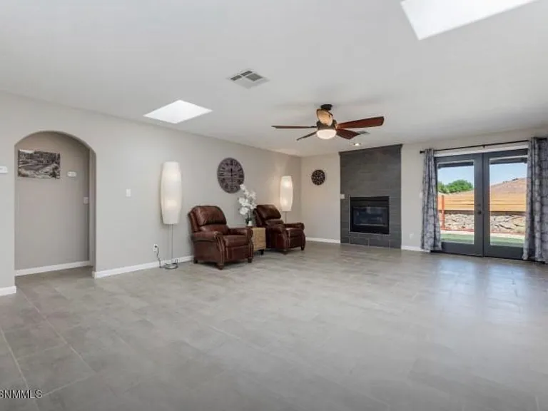 3691 Malachite Ave — Photo 10