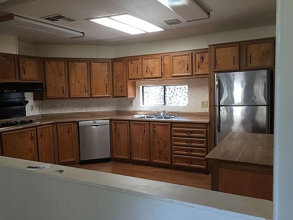 3rd image of 2230 Lake Park Dr Space 189