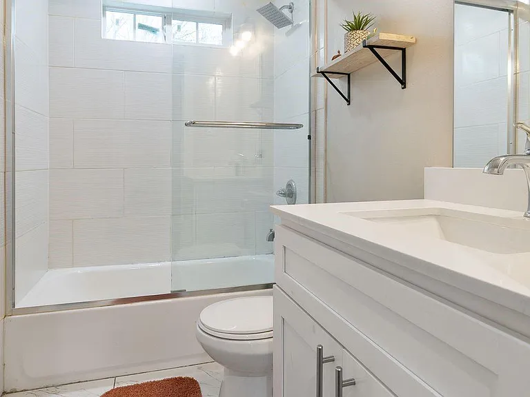 1506 E Waco Ave — Photo 25