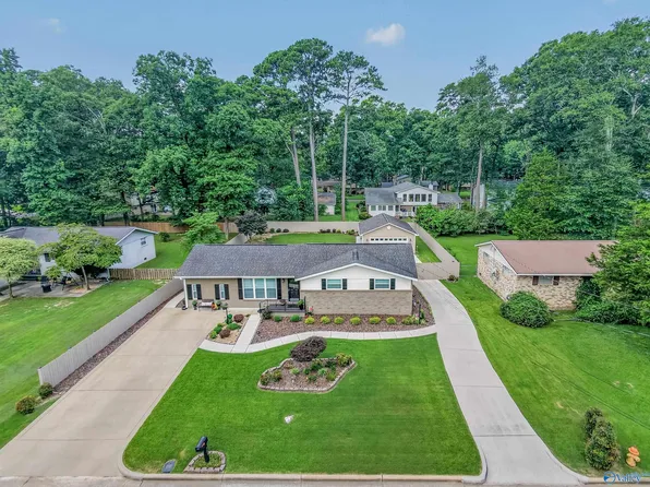 505 Jeffery Dr NW, Huntsville, AL 35806
