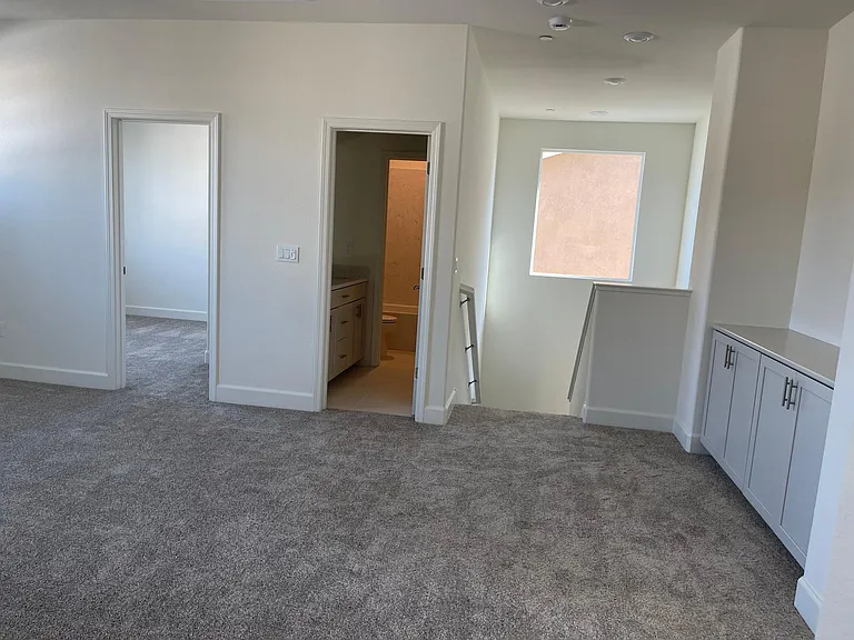 3261 Sherman Way — Photo 21