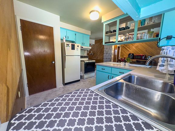 2nd image of 8034 Pembroke Ave